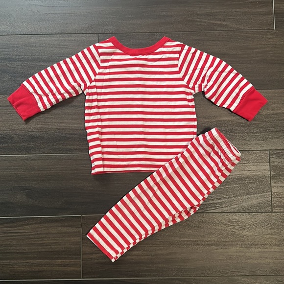 Hanna Andersson Curious George Shirt 6-12M (off brand 12m pants for set) - Picture 3 of 3